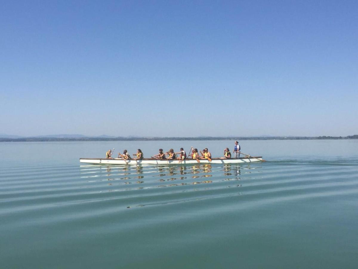 Camping Village Punta Navaccia Tuoro sul Trasimeno Exterior foto